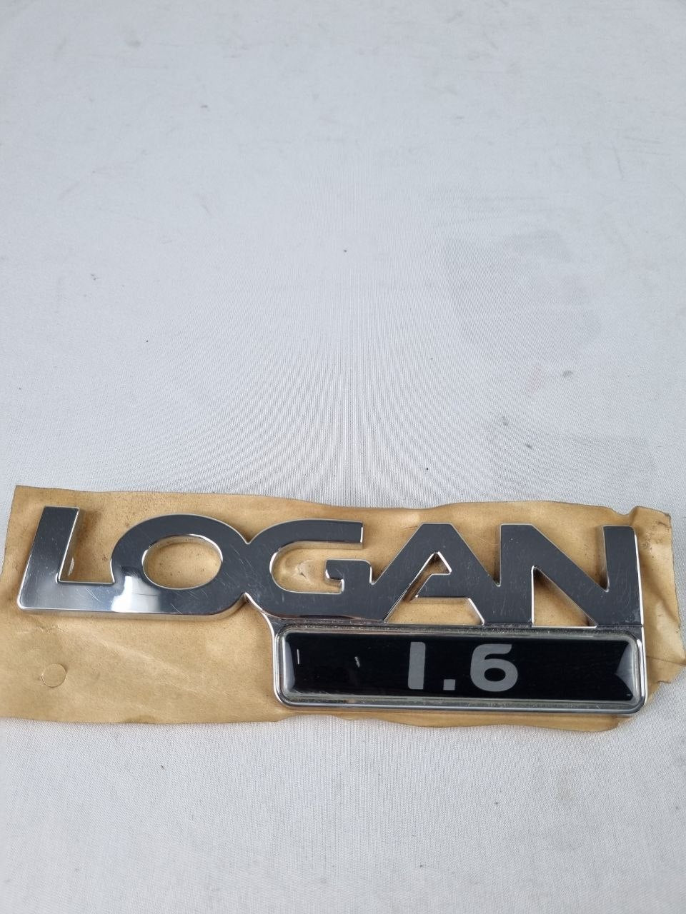 Emblema Tampa Tras Renault Logan 1.6 2007/2014