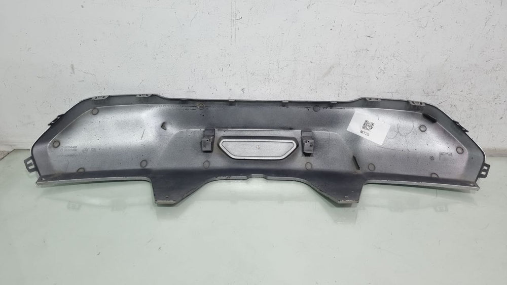 Aplique Parachoque Tras Chevrolet Tracker 2020/2024