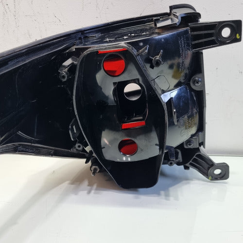 Lanterna Direita C/mascara Negra Fiat Strada 2020/2024 Direito/passageiro Cristal