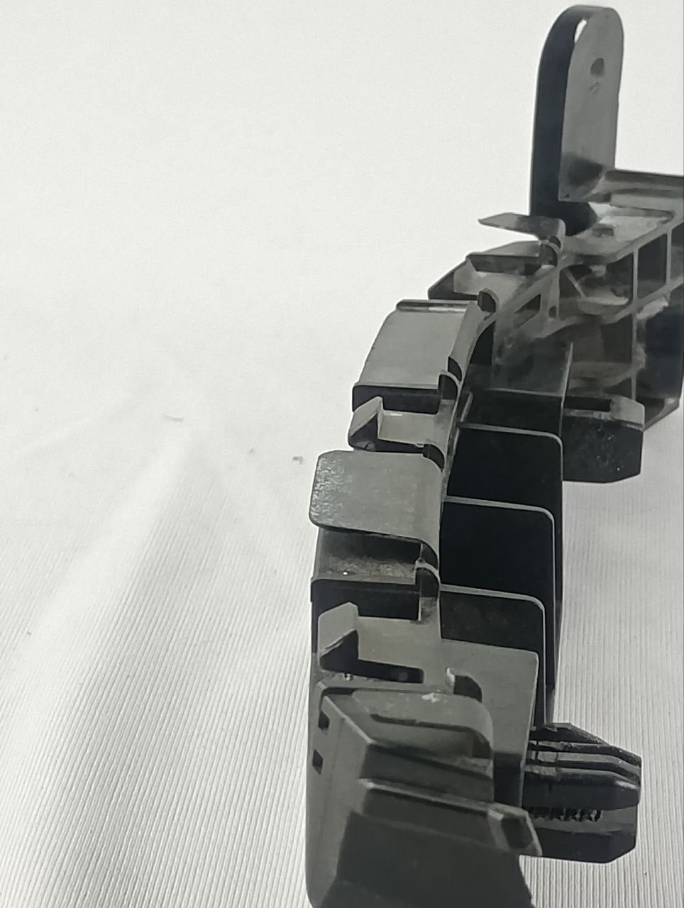 Suporte Guia Para-Choque Dianteiro Honda HR-V 2015/2021 Novo