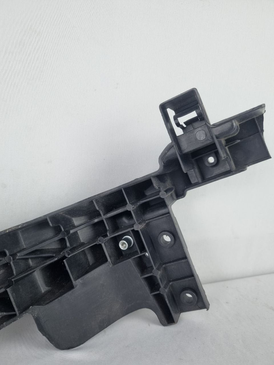 Suporte Parachoque Diant Esq Honda i30 2013/2016