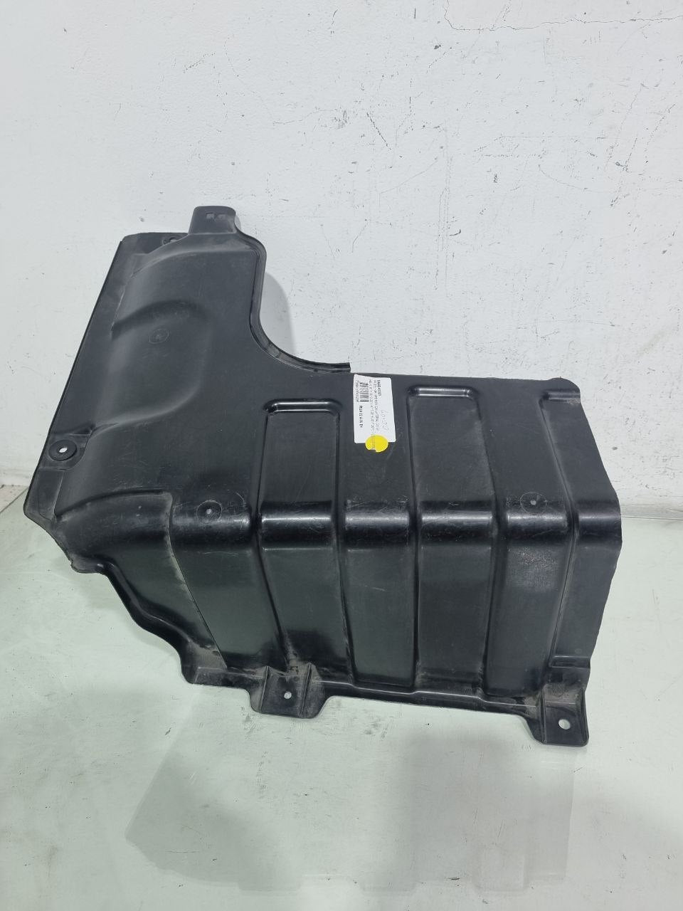 Protetor Inferior Lateral Motor Direito Hyundai HB20 2012/2018 Usado