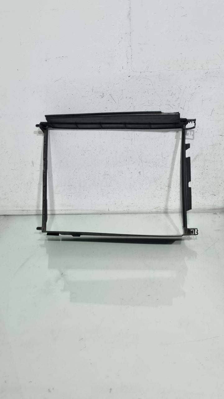 Quadro Defletor Radiador Renault Captur/Duster/Oroch 2017/2021