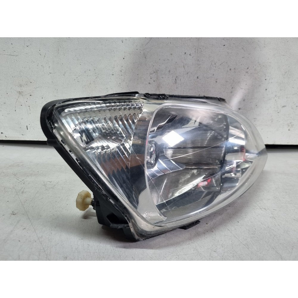 Farol Direito Chevrolet Corsa Classic 20 (8 fotos): - Original