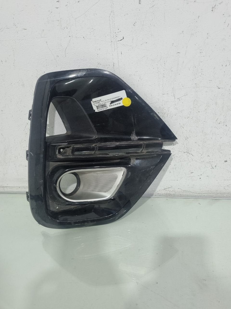 Moldura Farol de Milha Diant Esq Kia Sportage LX 2020/2022