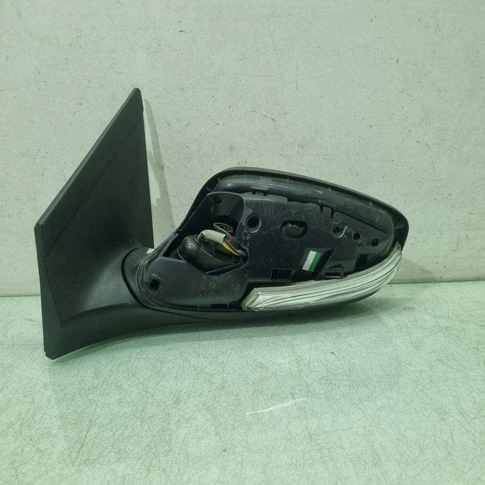Retrovisor Esq Com Rebatimento Hyundai i30 2013/2016