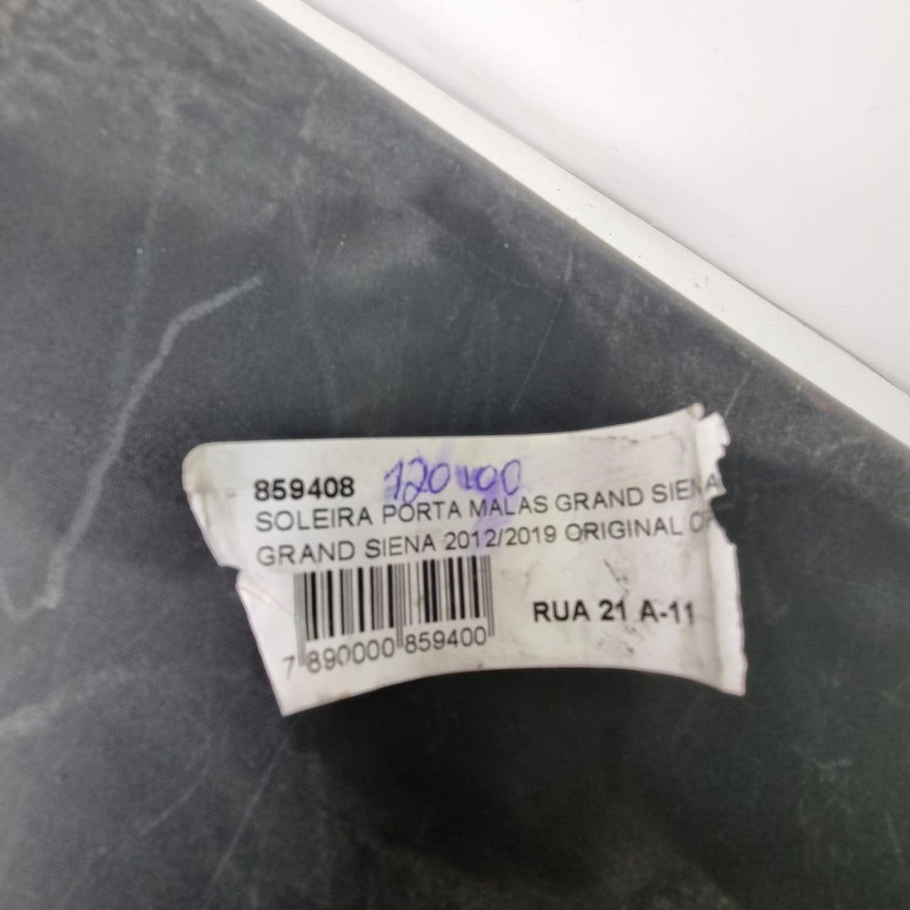 Soleira Porta-Malas Fiat Grand Siena 2012/2019 Usada