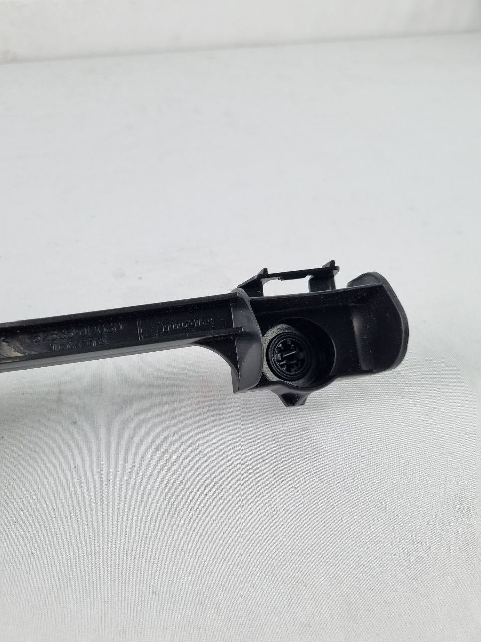 Suporte Guia Para-choque Diant Toyota Etios 2013/2024