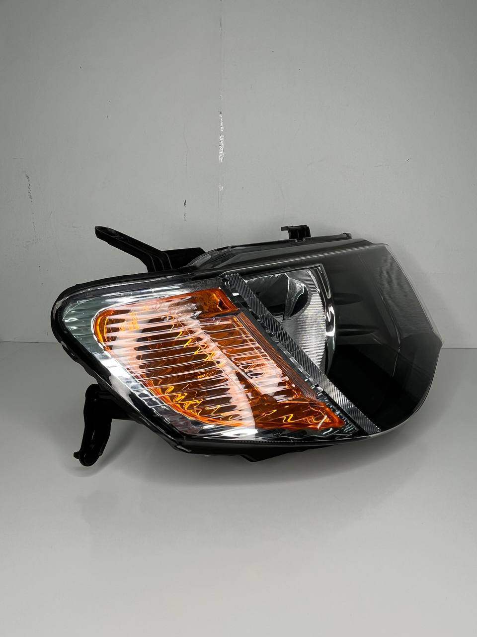 Farol Diant Dir Mitsubishi L200 Triton 2008/2012