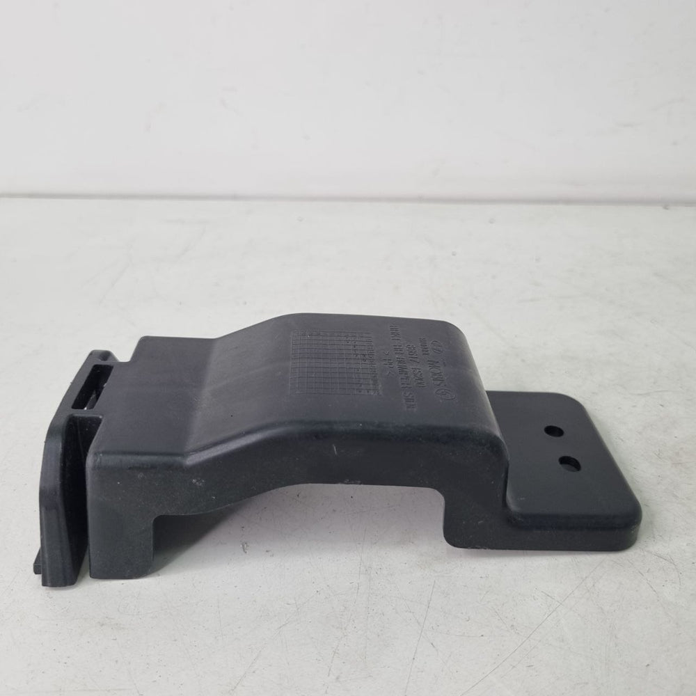 Suporte Guia Para-choque Tras Dir Hyundai HB20 2013/2019