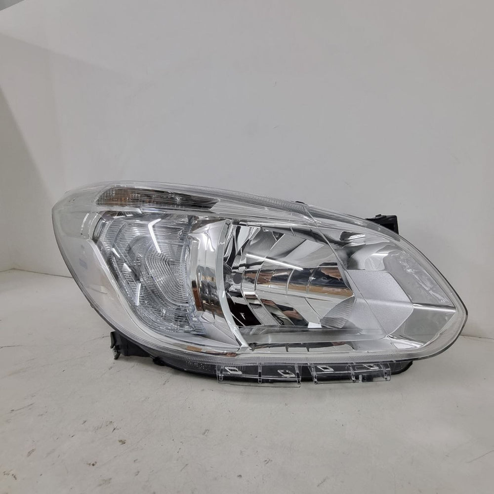 Farol Diant Dir Chevrolet Spin 2012/