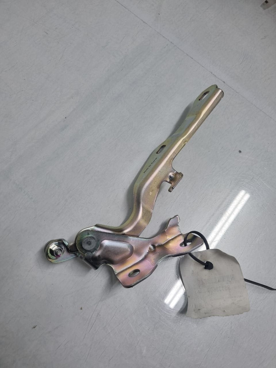 Dobradiça Capô Direita Chevrolet Cruze 2012/2016 Nova