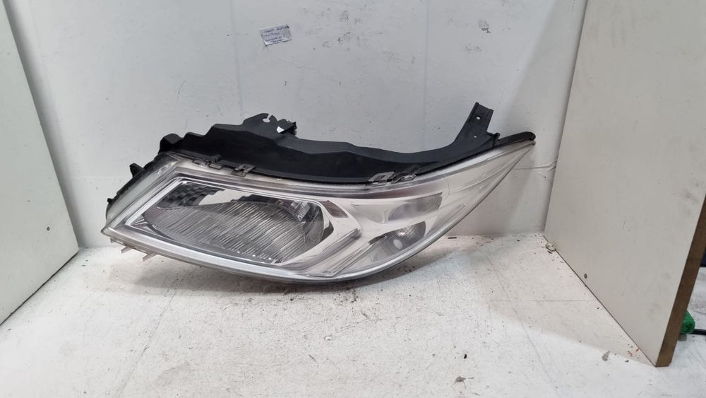 Farol Diant Esq Chevrolet Onix 2012/2016 - Original