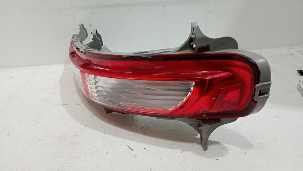 Lanterna Tras Refletora Dir Kia Sportage 2016/2018