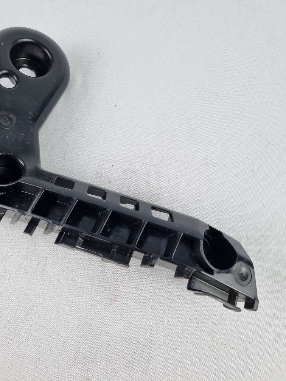 Suporte Fixação Para-choque Diant Esq Toyota Corolla 2019/2024