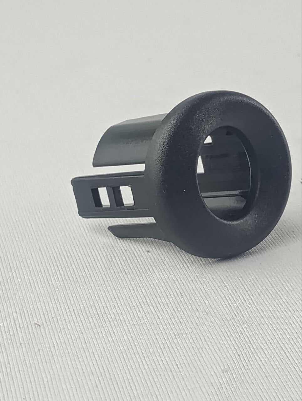 Suporte Retentor Sensor Estacionamento PDC Nissan/Honda/VW Diversos Novo