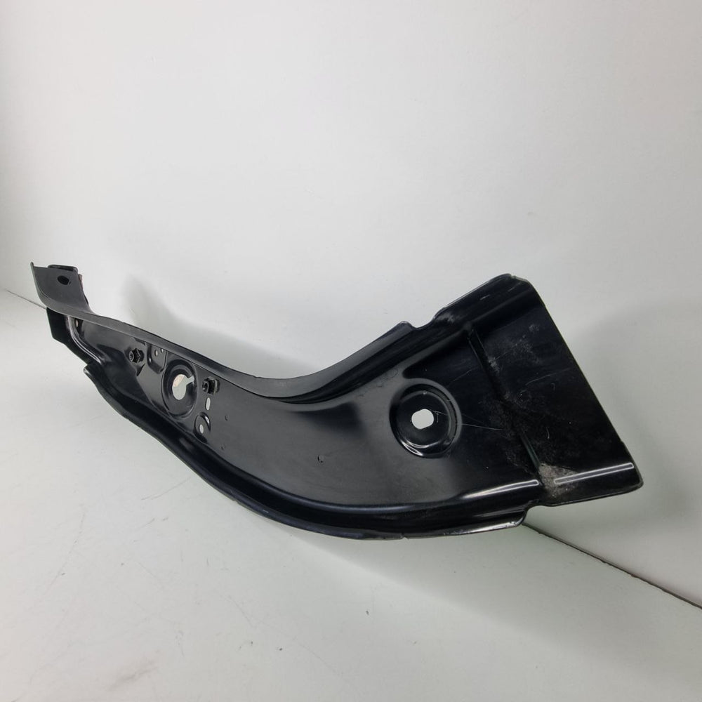 Suporte Farol Dianteiro Direito Mitsubishi Outlander 2014/2018 Novo