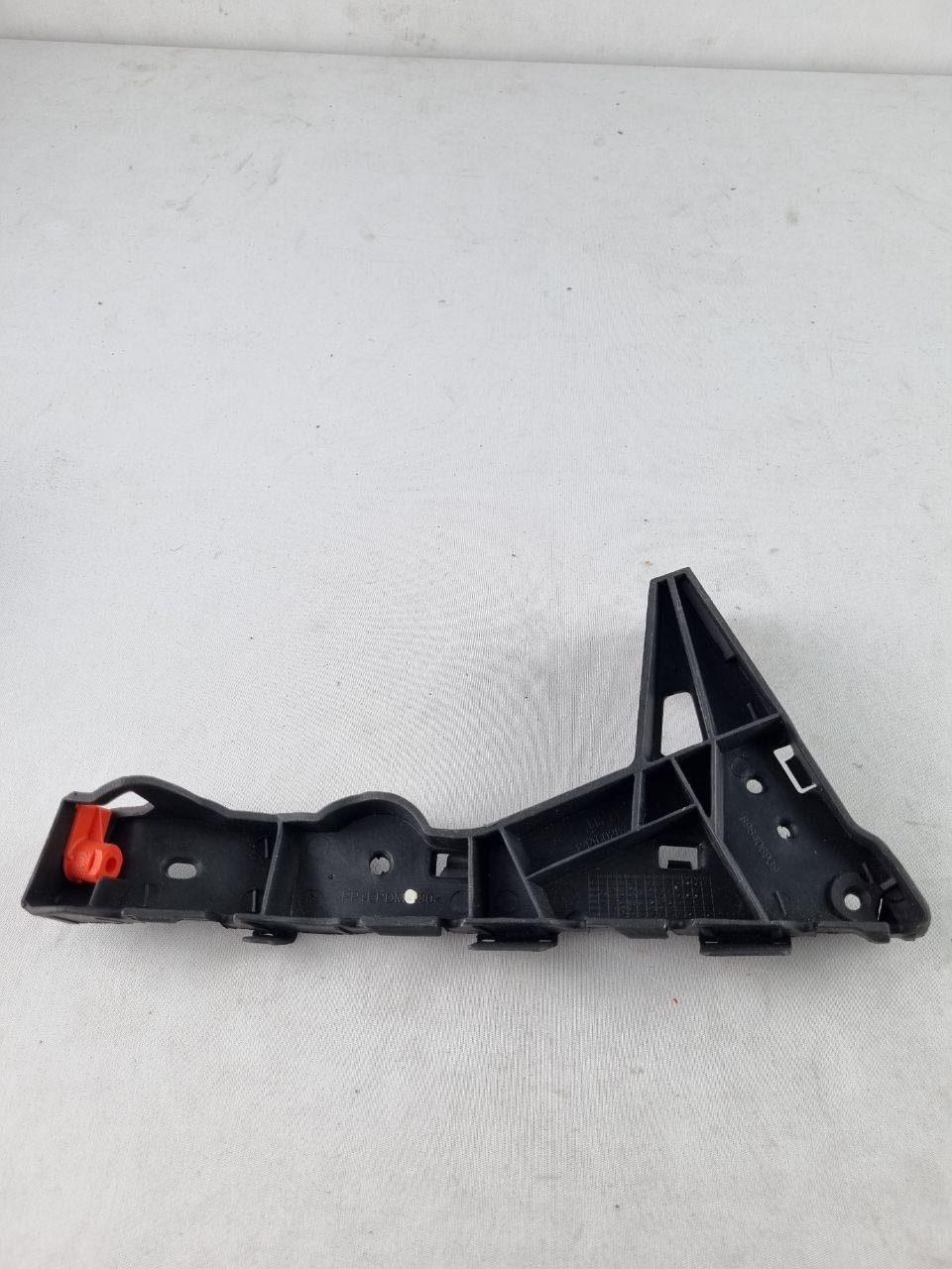 Suporte Guia Para-choque Diant Esq Chevrolet Vectra 2006/2012