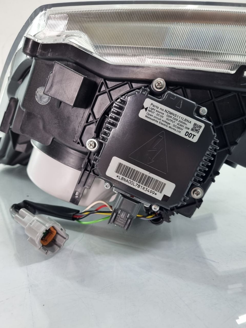 Farol Diant Dir Nissan Frontier 2008/2021