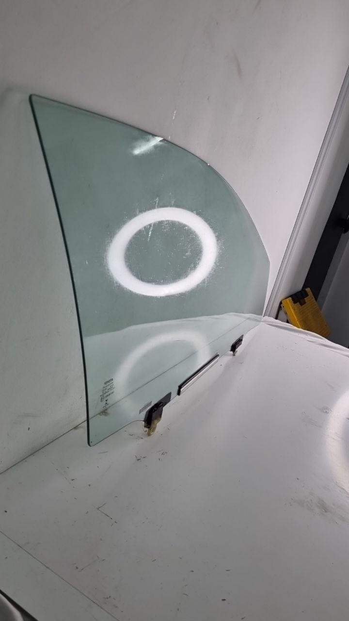 Vidro Porta Diant Dir Toyota Corolla 2014/2017