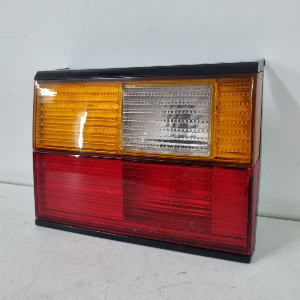 Lanterna Tras Esq Volkswagen Santana 1991/1998
