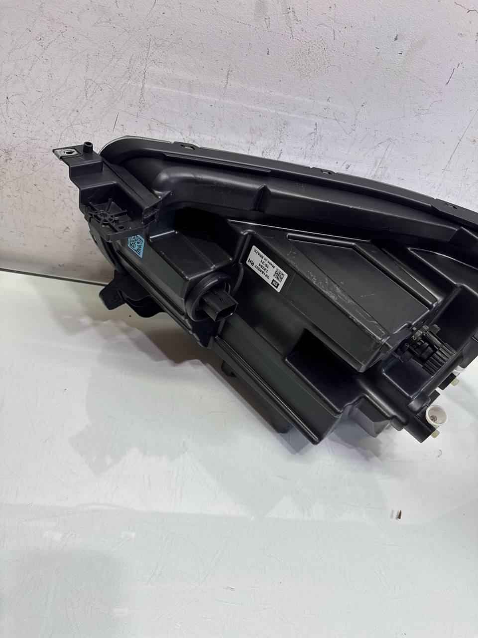 Farol Dianteiro Direito Full LED Chevrolet Spin 2024/2026 Original