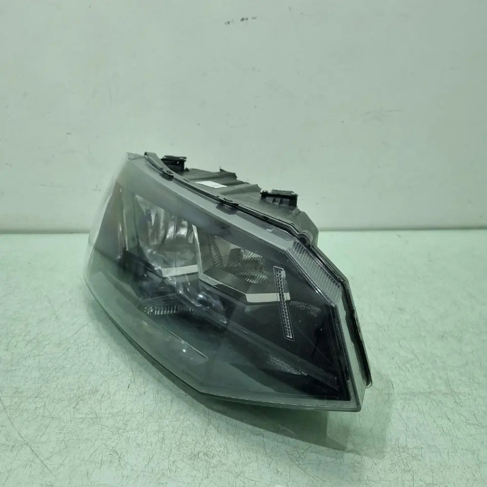 Farol Do Lado Direito Volkswagen Polo Modelos 2017/2021