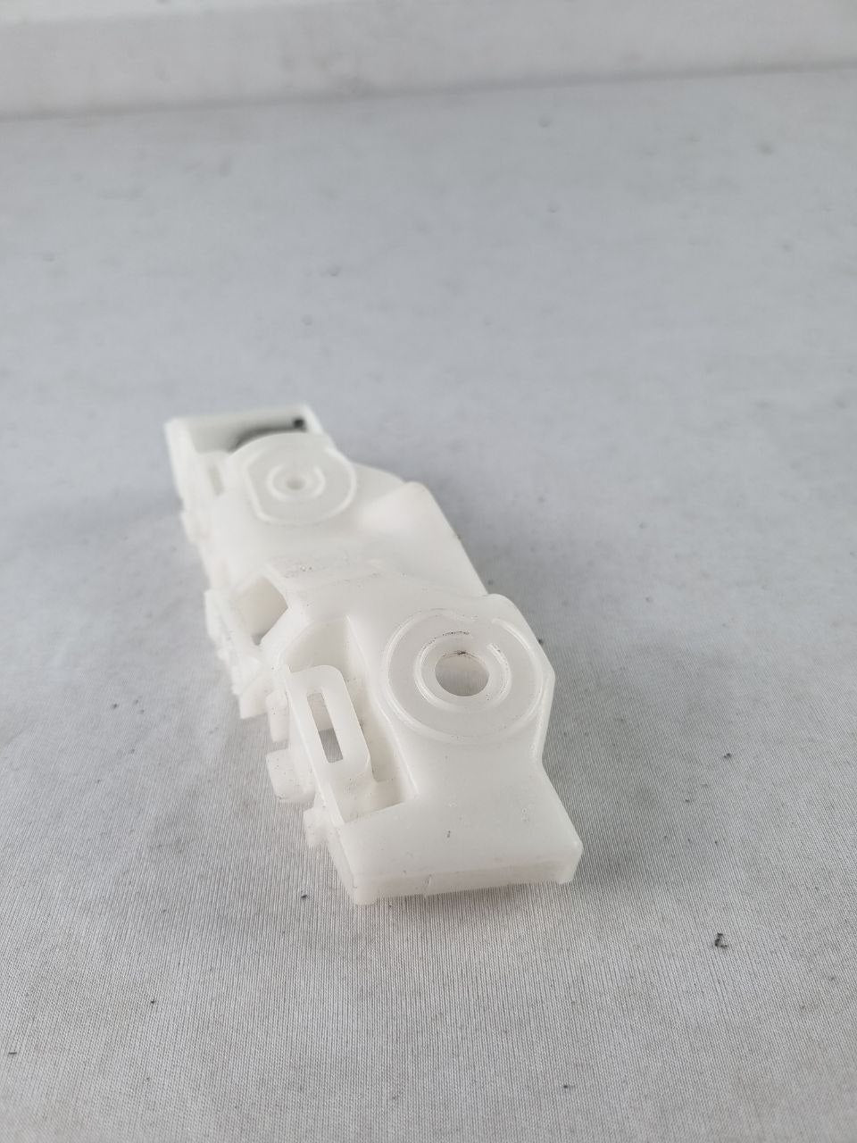 Suporte Guia Para-choque Diant Chevrolet Onix/Prisma 2012/2019