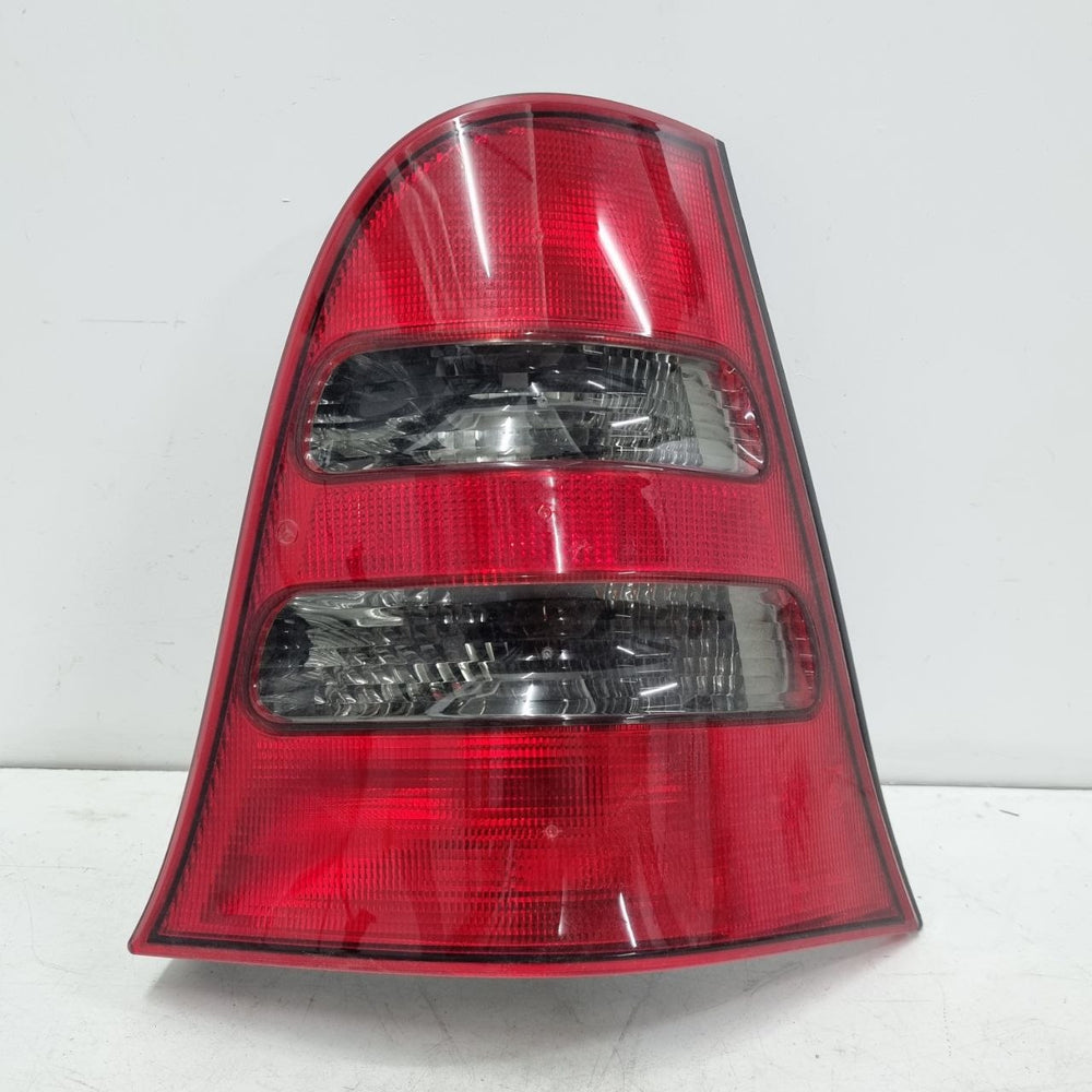 Lanterna Tras Dir Mercedes-Benz Classe A 2003/2007