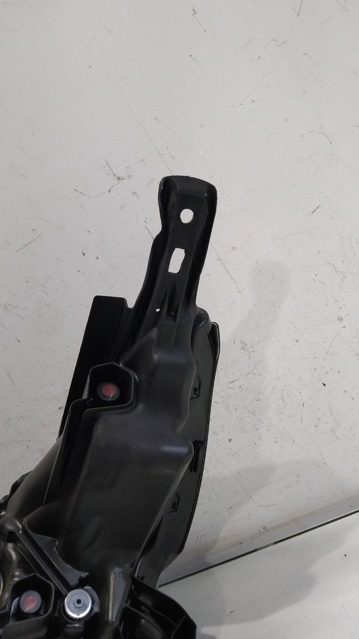 Farol lado direito full léd Nissan Kait