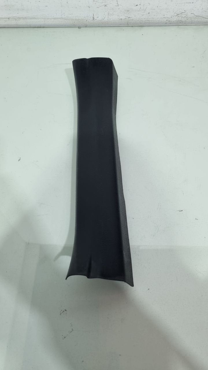 Friso Soleira Porta Tras Dir Toyota Yaris 2018/2023