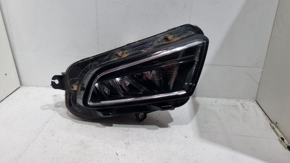 Farol Diant Esq Fiat Toro 2024/2025