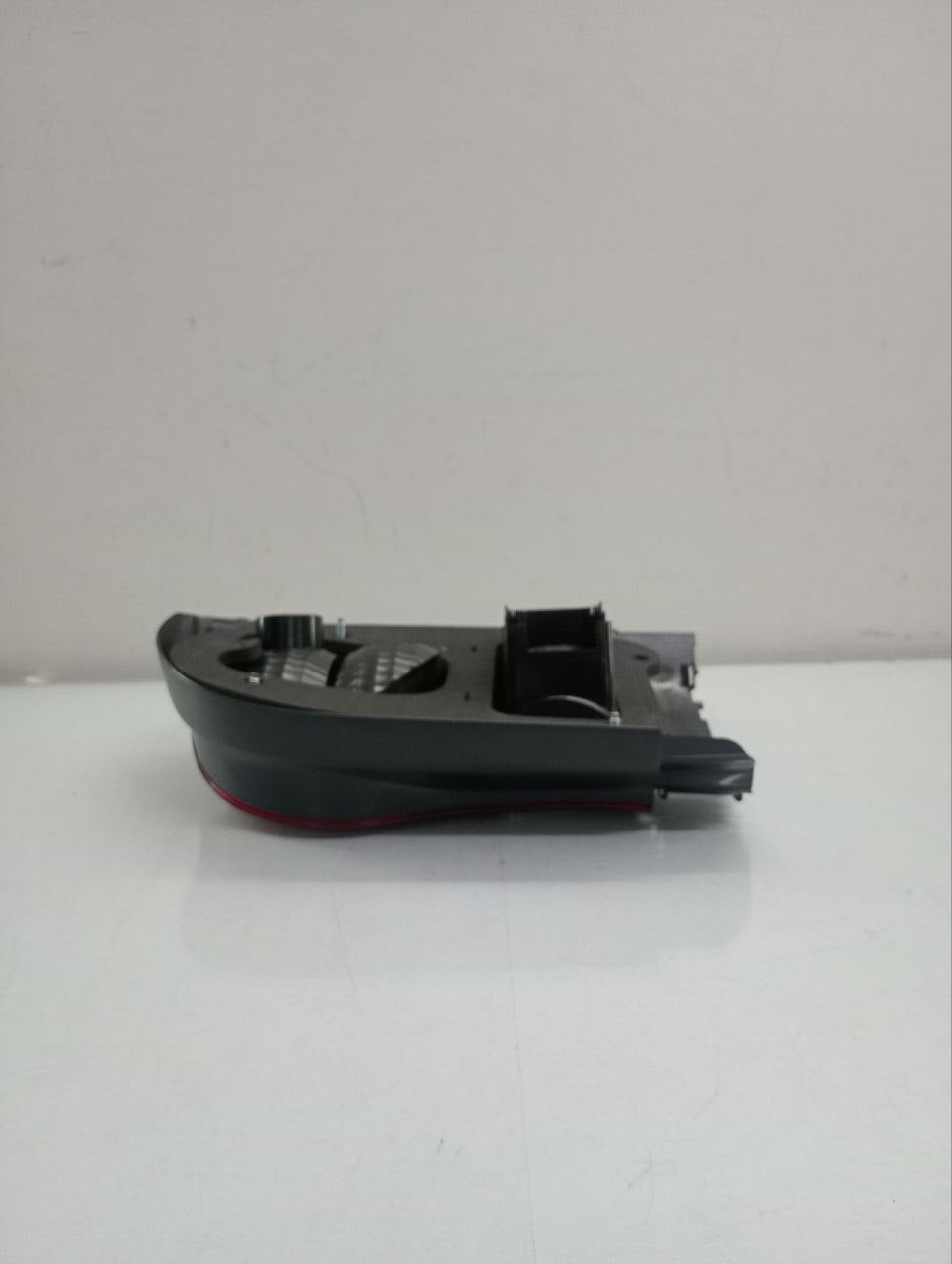 Lanterna Traseira Esquerda ARTEB Volkswagen Gol G4