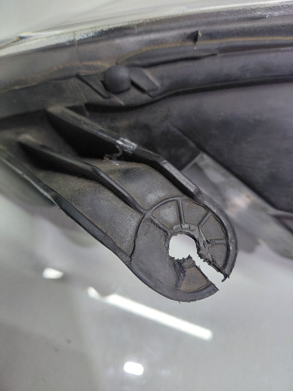 Farol Diant Dir GM Chevrolet Celta/Prisma 2007/2012