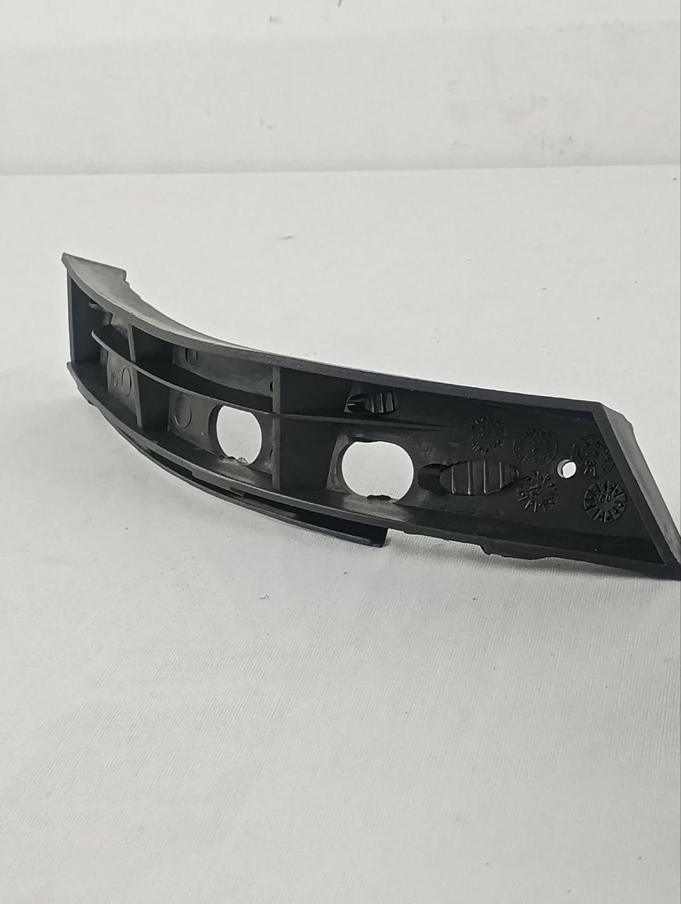 Guia Suporte Parachoque Traseiro Direito Chevrolet Celta 2003/2012 Usado