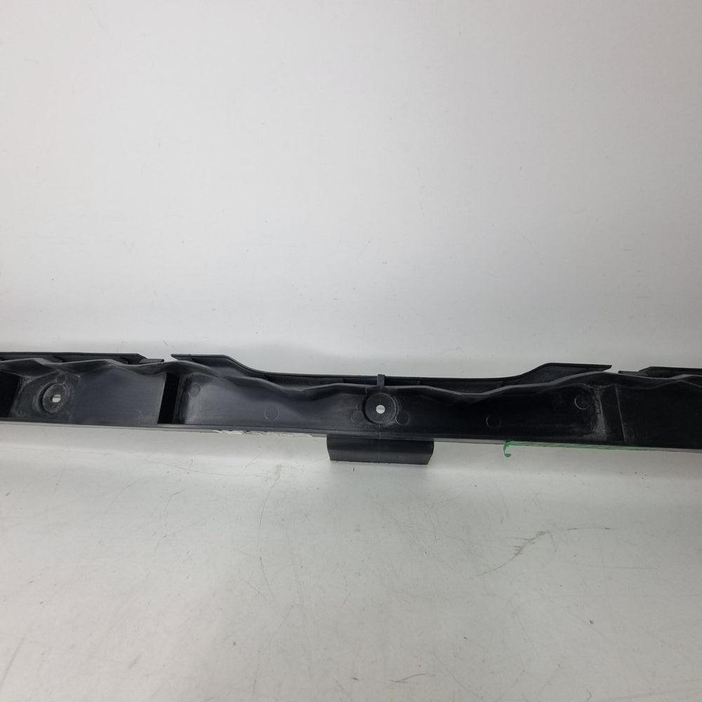 Guia Parachoque Tras Volkswagen Fox 2010/2014