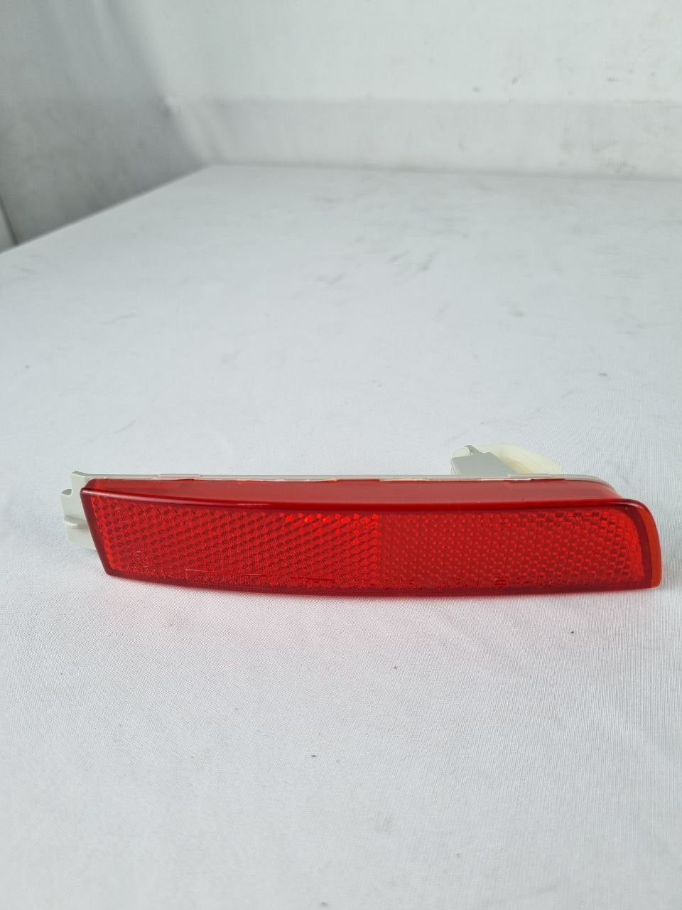 Refletor Para-choque Tras Esq Nissan Kicks 2017/2023