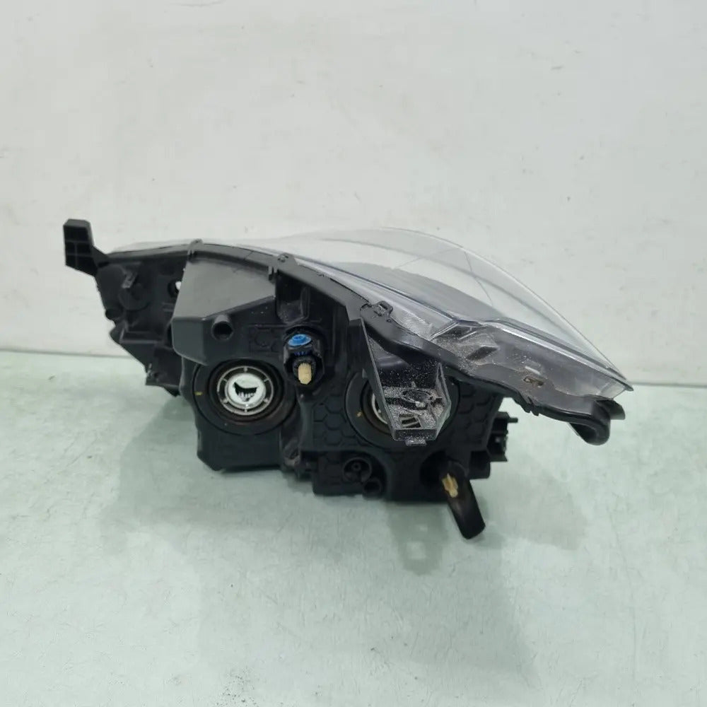 Farol Direito S/led Nissan Kicks 2017 2018 2019 2020 21 2022
