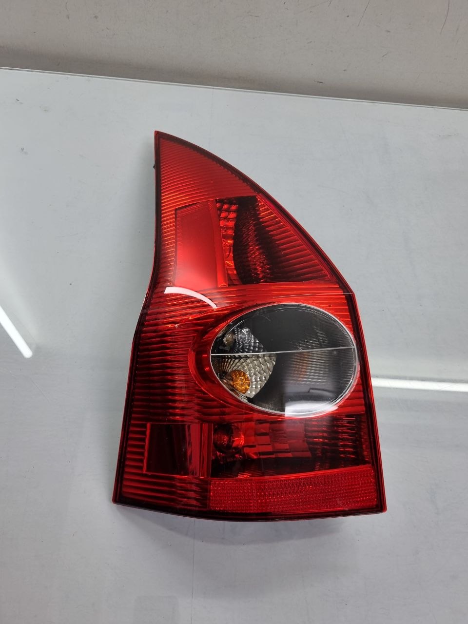 Lanterna Tras Esq Renault Megane 2006/2009