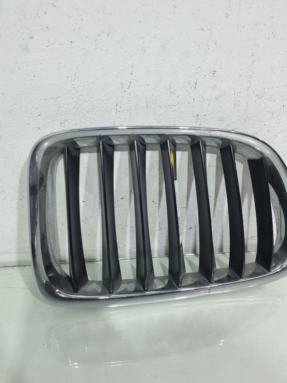 Grade Dianteira Superior Dir BMW X1 2012/2015