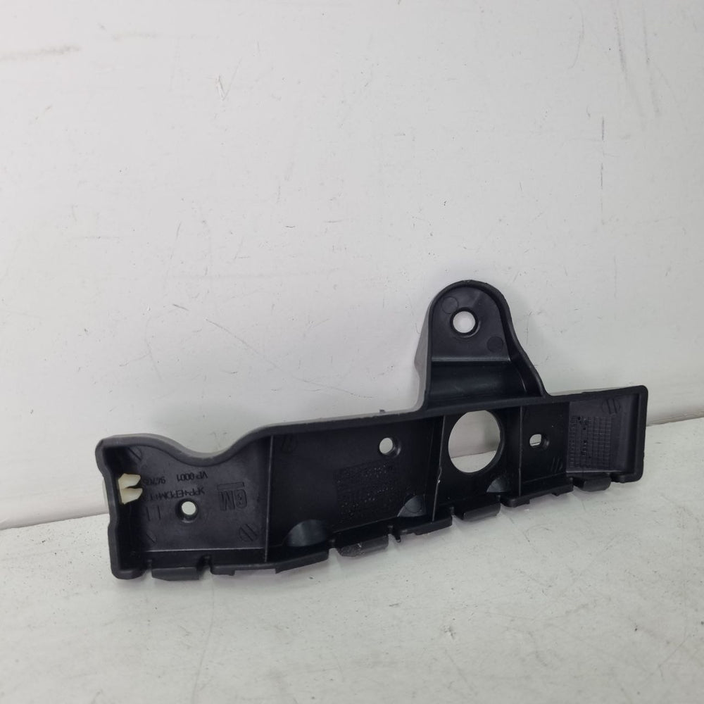 Suporte Guia Para-choque Diant Esq Chevrolet Agile 2009/2014