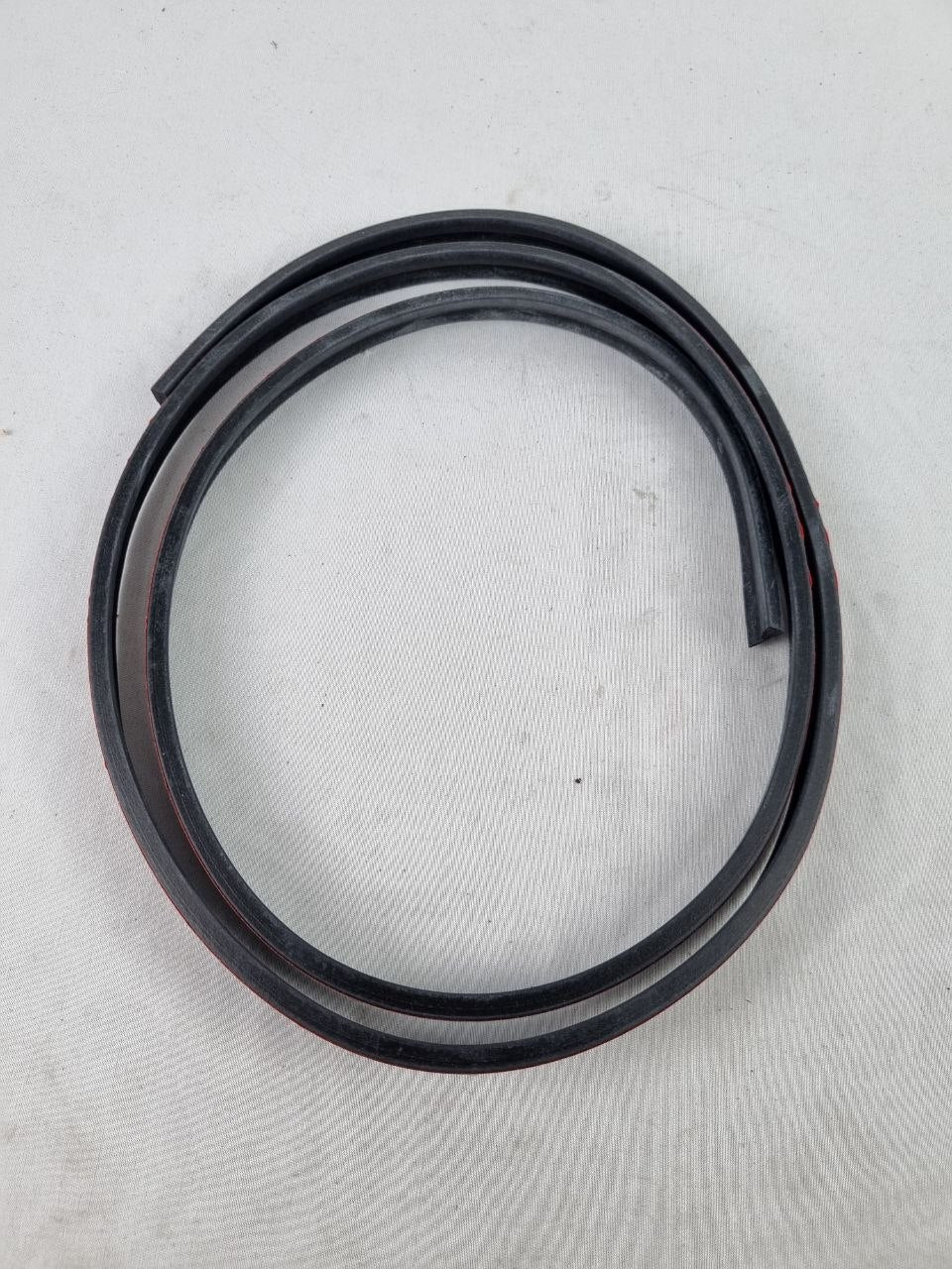 Friso Moldura Inf Vidro Tras Toyota RAV4 2013/2018
