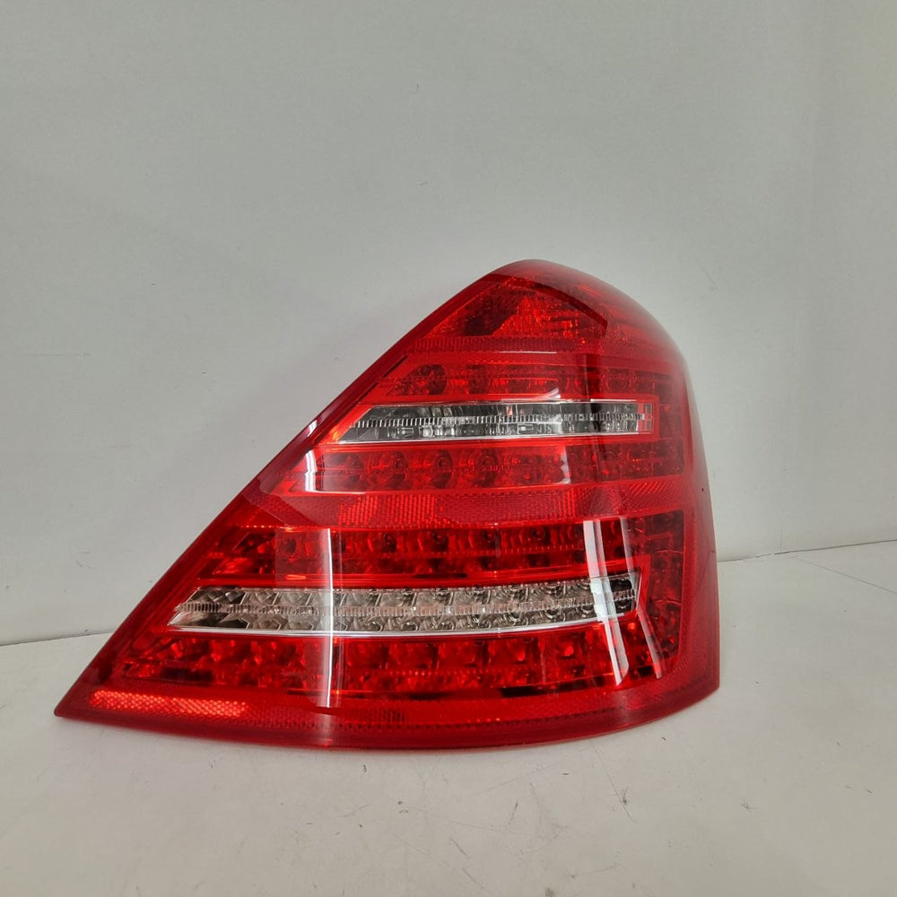 Lanterna Tras Dir Mercedes-Benz Classe S 2006/2013