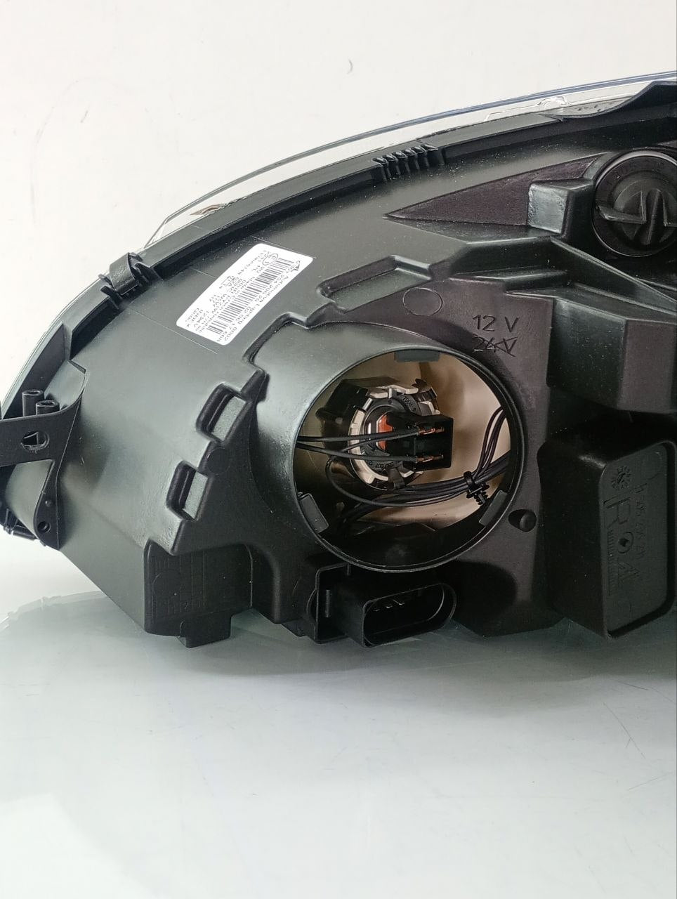 farol direito classe C 2007
Classe C C180 C220 CLC