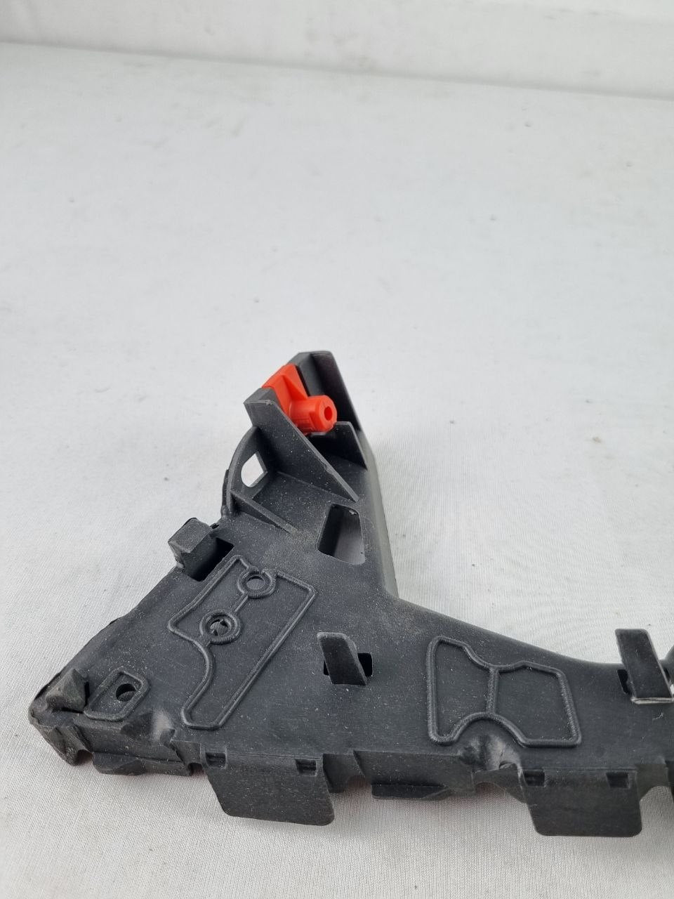 Suporte Guia Para-choque Diant Esq Chevrolet Vectra 2006/2012