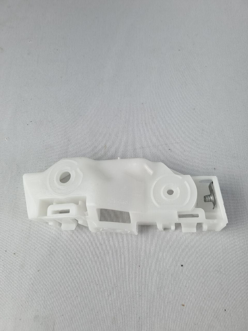 Suporte Para-choque Dianteiro Esquerdo Chevrolet Onix/Prisma 2013/2020 Novo