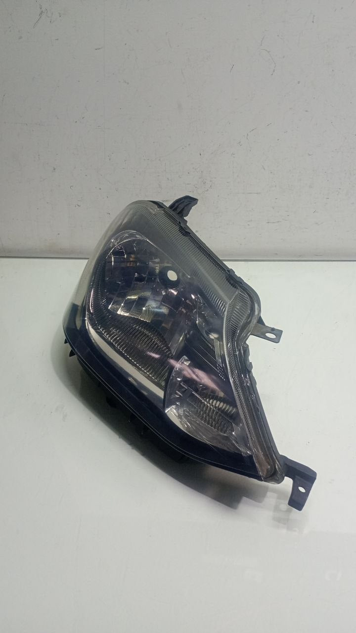Farol lado direito máscara negra Etios 2017 a 2020