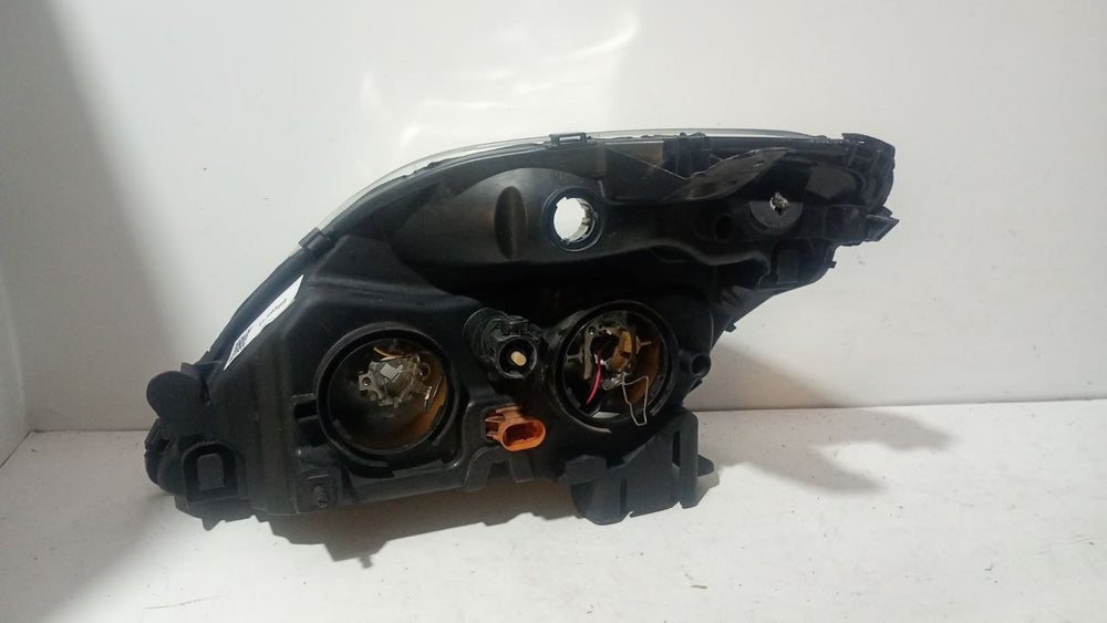 Farol lado direito cromado Renault scenic 2001 a 2008