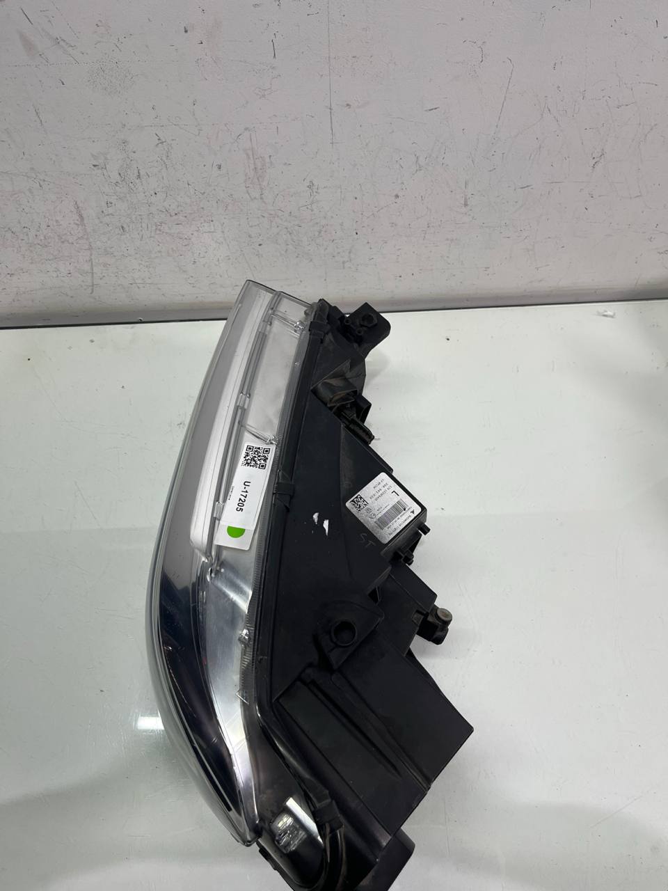 Farol lado esquerdo full léd Volkswagen Taos 2022 a 2025