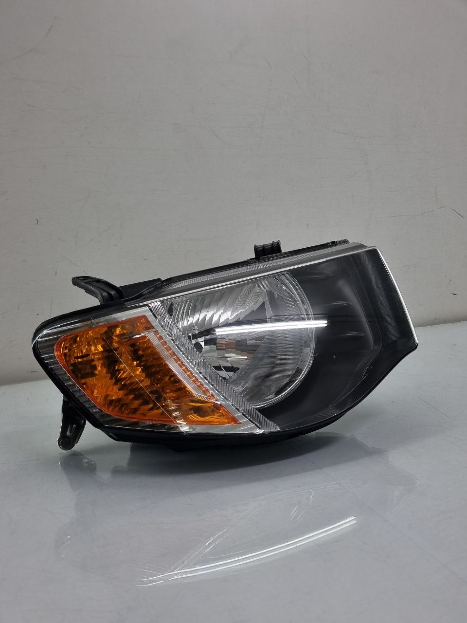 Farol Diant Dir Mitsubishi L200 Triton 2008/2012